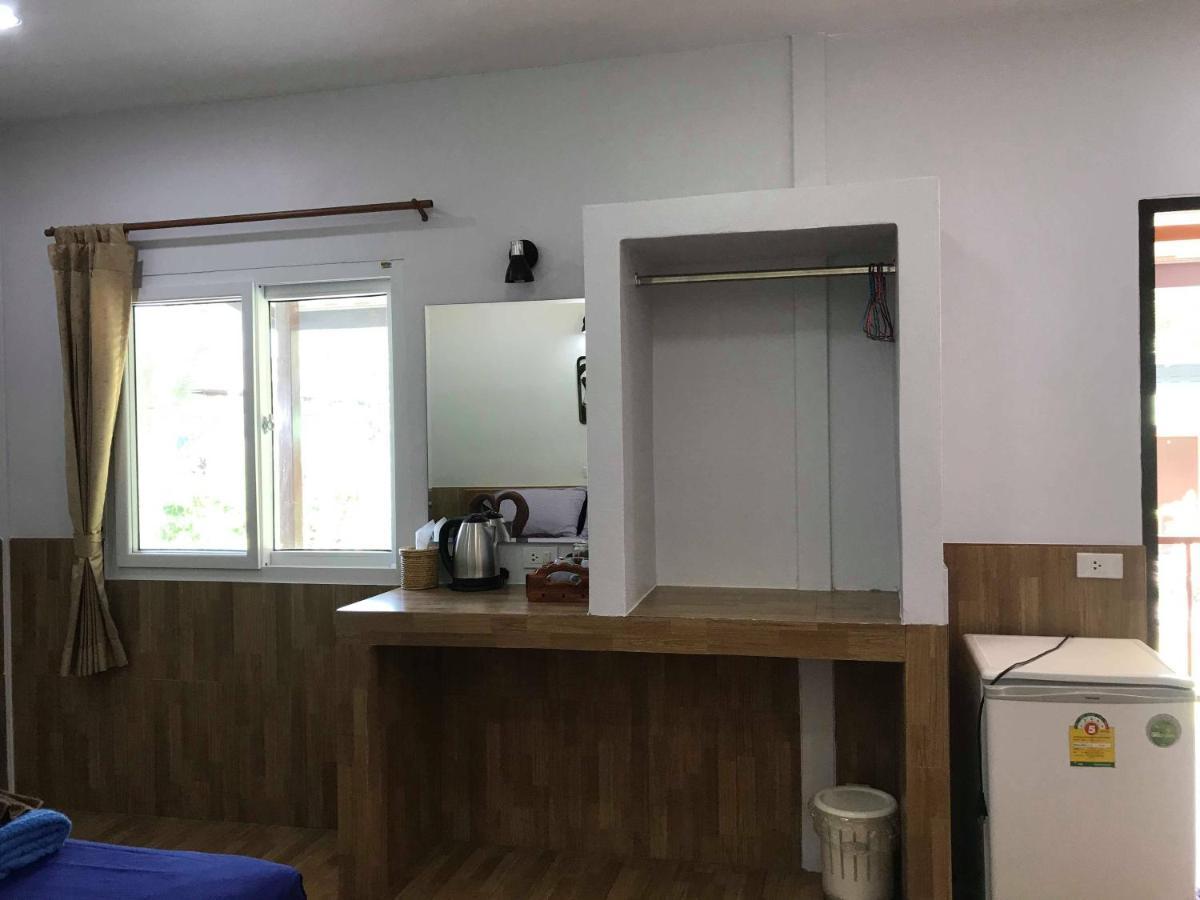 Pim Bungalow Mae Haad Exteriör bild