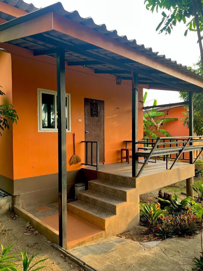 Pim Bungalow Mae Haad Exteriör bild